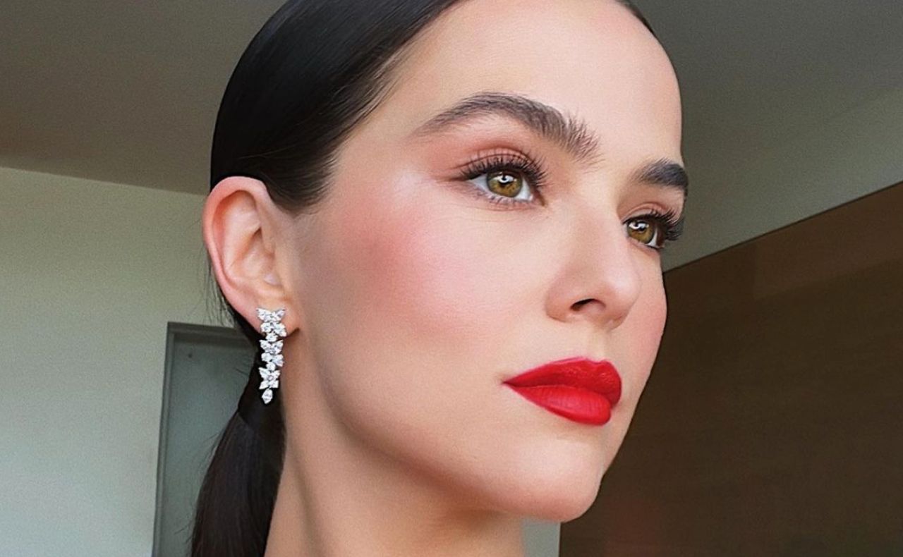 Your Perfect Christmas Party Makeup Style