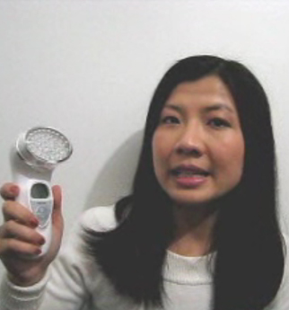 You review: The SKIN PHYSICS LED PHOTON LED Photo-Rejuvenation Starter Kit