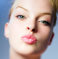 4 steps to kissable lips