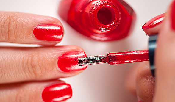 How-to: your easiest on-the-go manicure