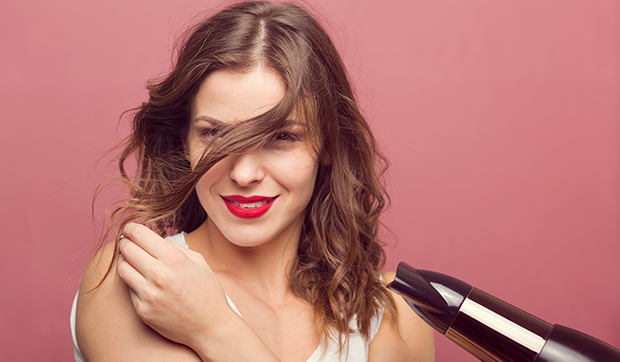 Expert tips on prepping and setting a great blow dry