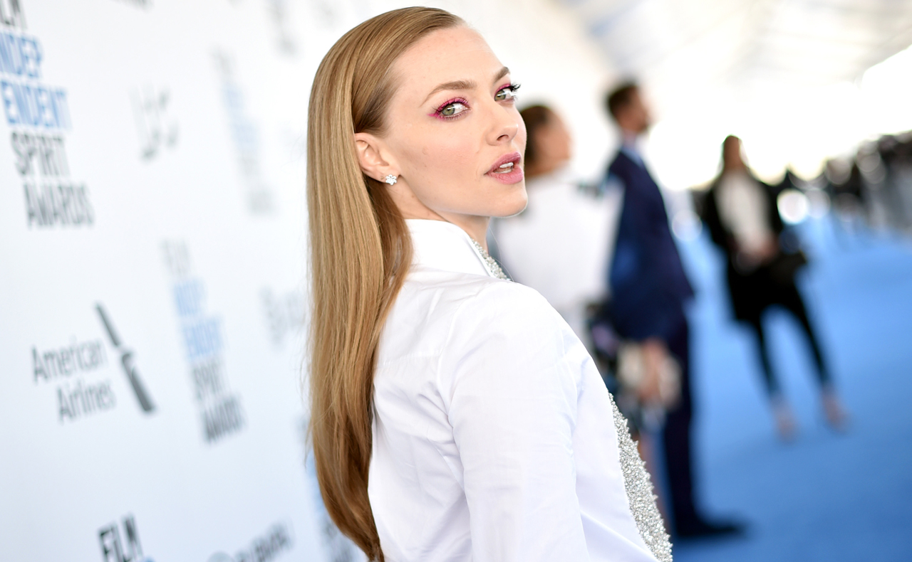 amanda seyfried long hair