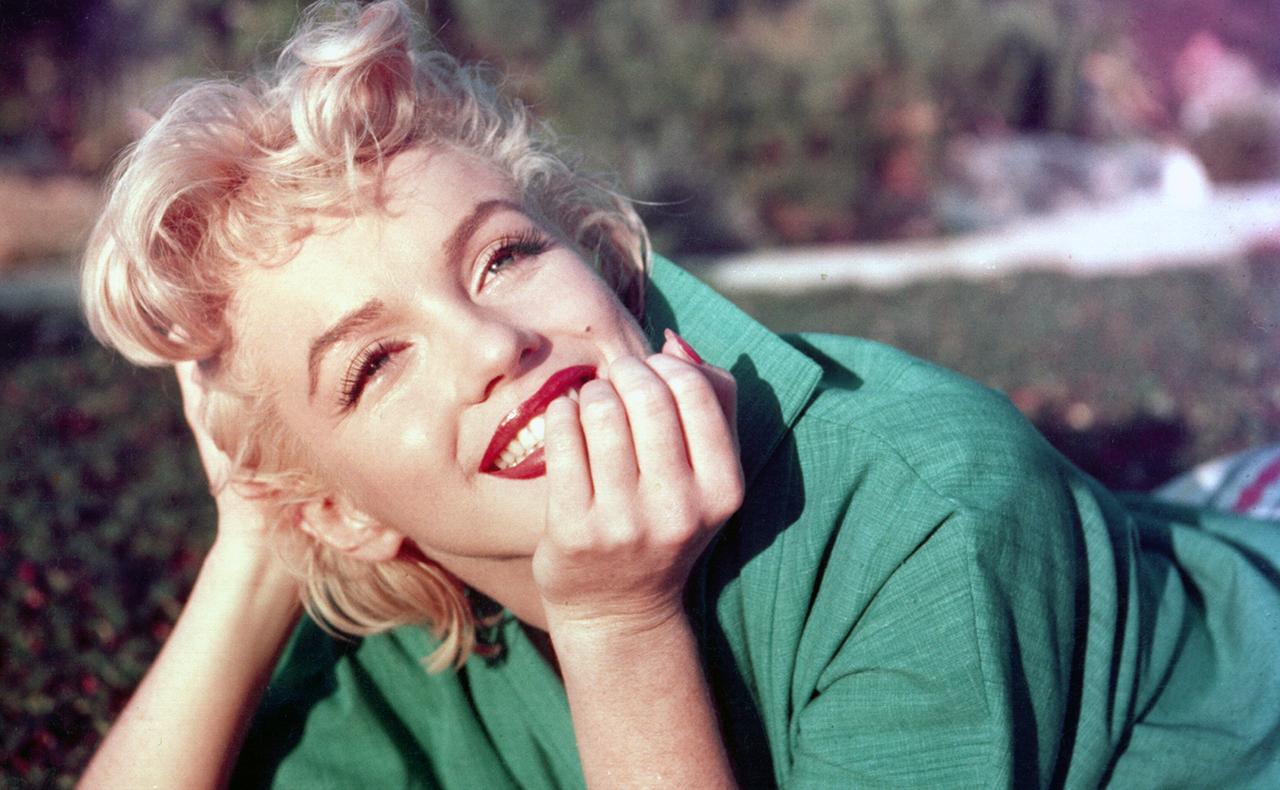 The Secret to Marilyn Monroe's Perfect Blonde Hair - wide 4