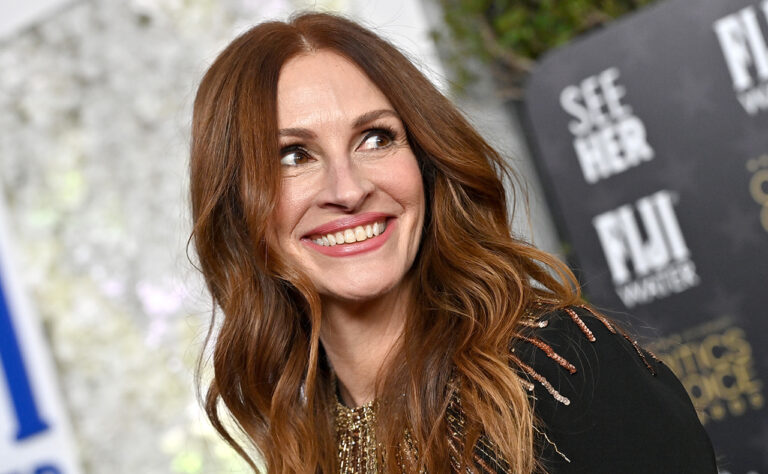 julia roberts new hair