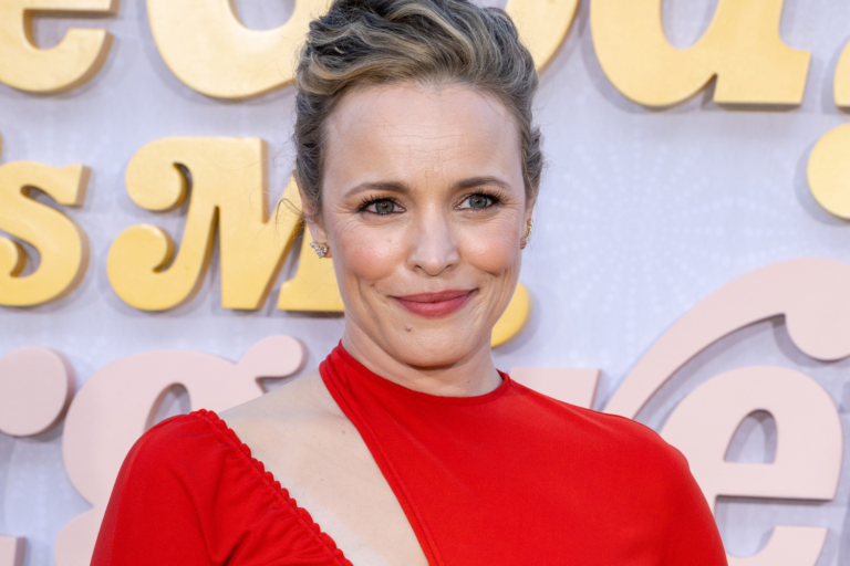 Rachel McAdams Isn’t Going To Let You Retouch Her Armpit Hair