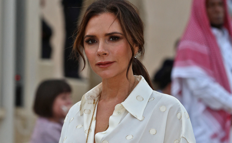 Victoria Beckham’s Nose Contour Tutorial Has 4.8 Million Views