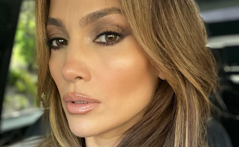 Jennifer Lopez Hasn’t Skipped This Skin Care Step In Over 30 Years