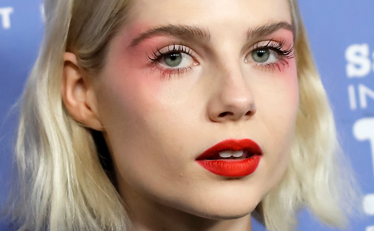 Step Out Of Your Comfort Zone With These *Stunning* Coloured Mascaras